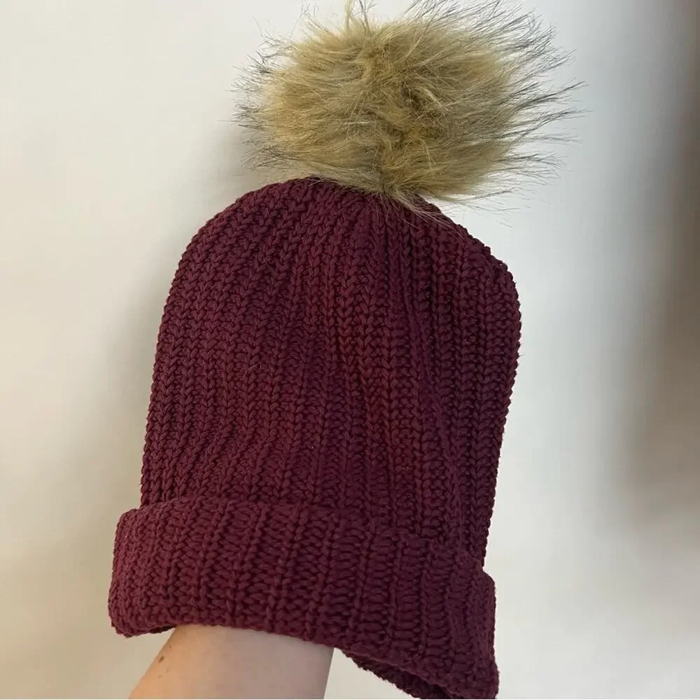 Love Your Melon Burgundy Pom Beanie Natural Pom Cableknit One Size Womens